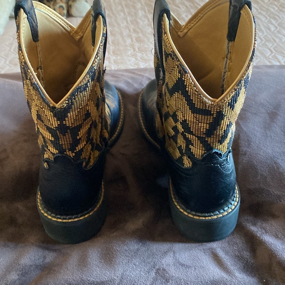 Ariat Boots - Picture 2 of 5